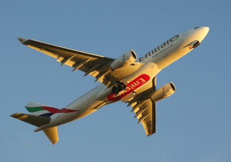 Emirates A6-EKQ 